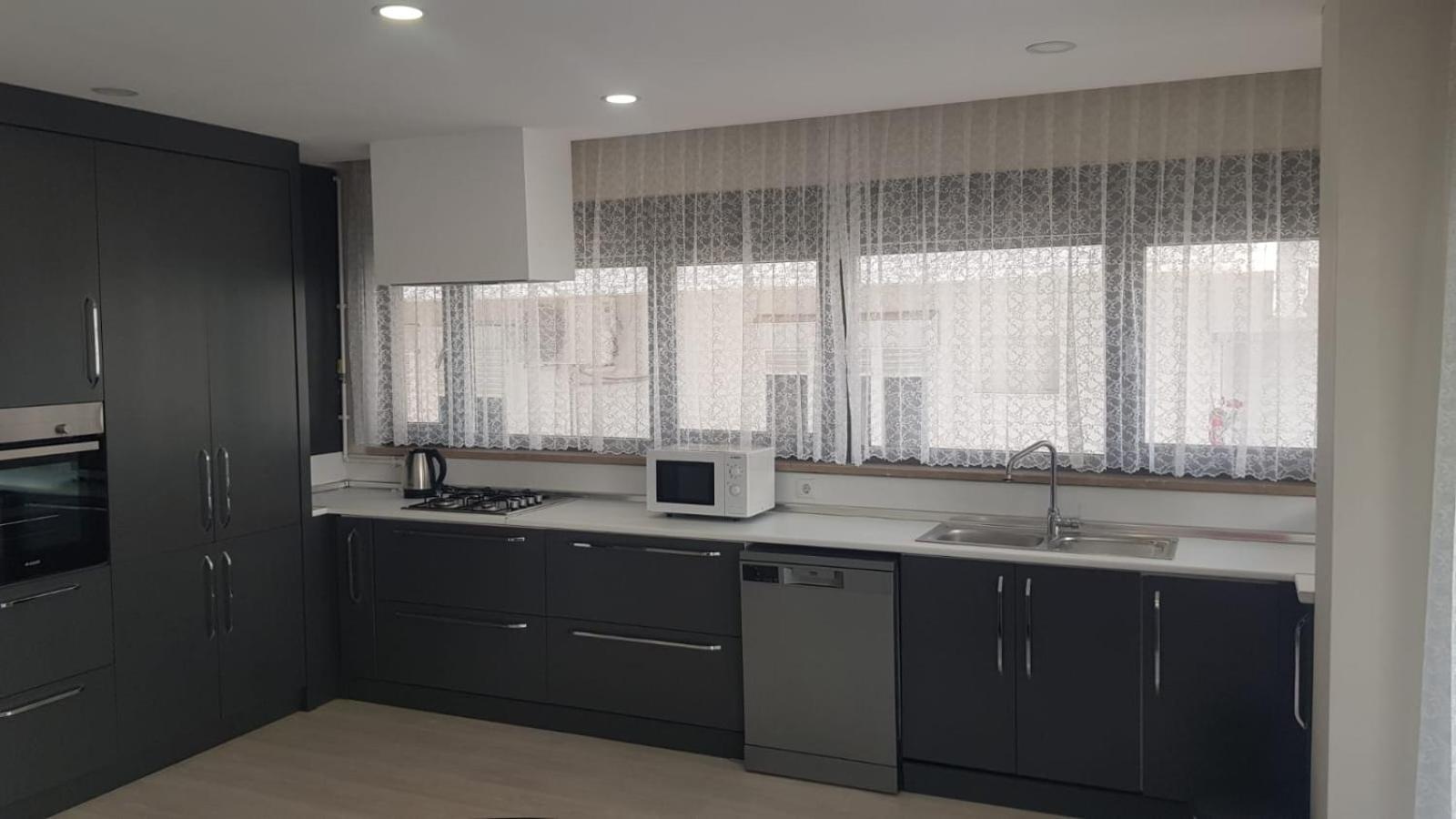 6 Location, Close To Beaches And Anywhere Antalya