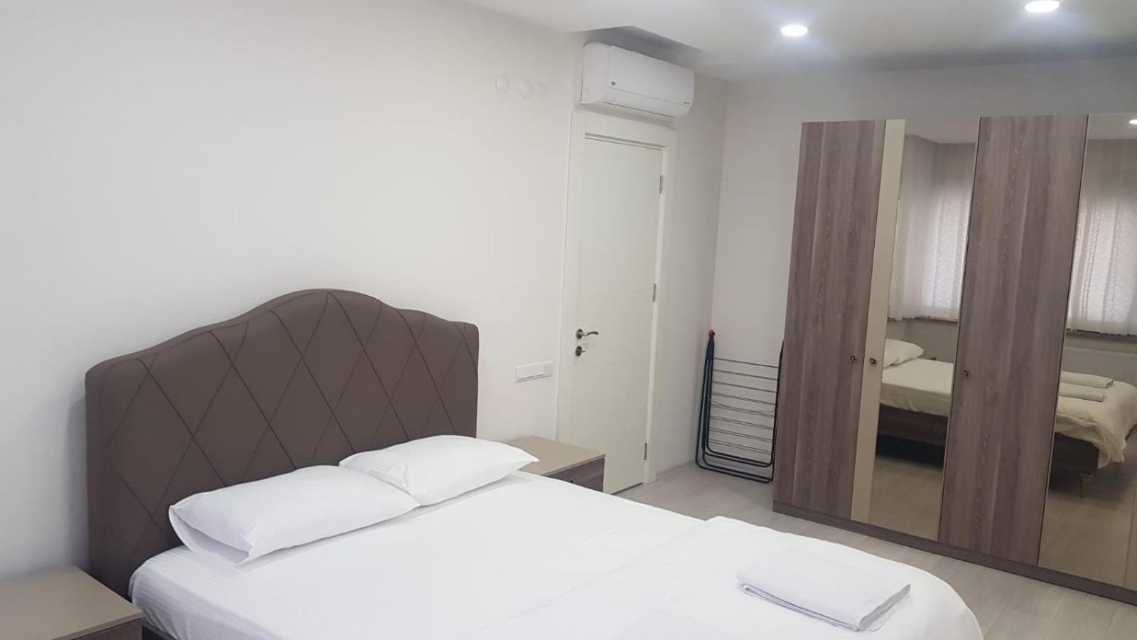 6 Location, Close To Beaches And Anywhere