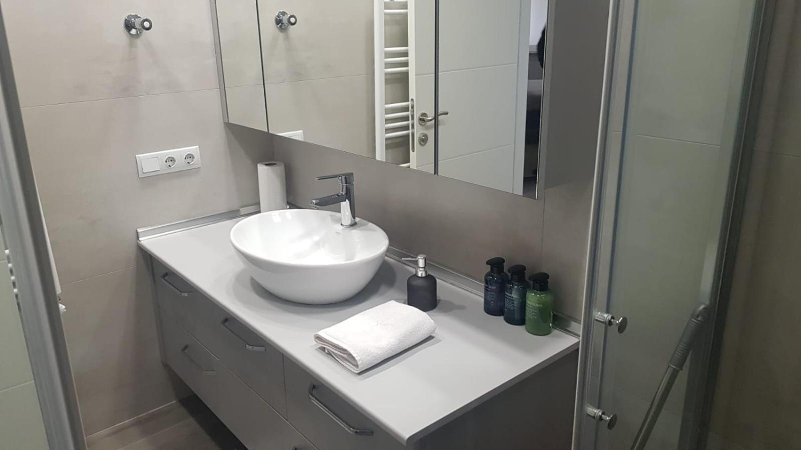 6 Location, Close To Beaches And Anywhere Daire Antalya